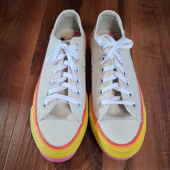 Corduroy Converse Chuck Taylor All Star Lift Low Rainbow VTG White Womens US 5 - Picture 6 of 9